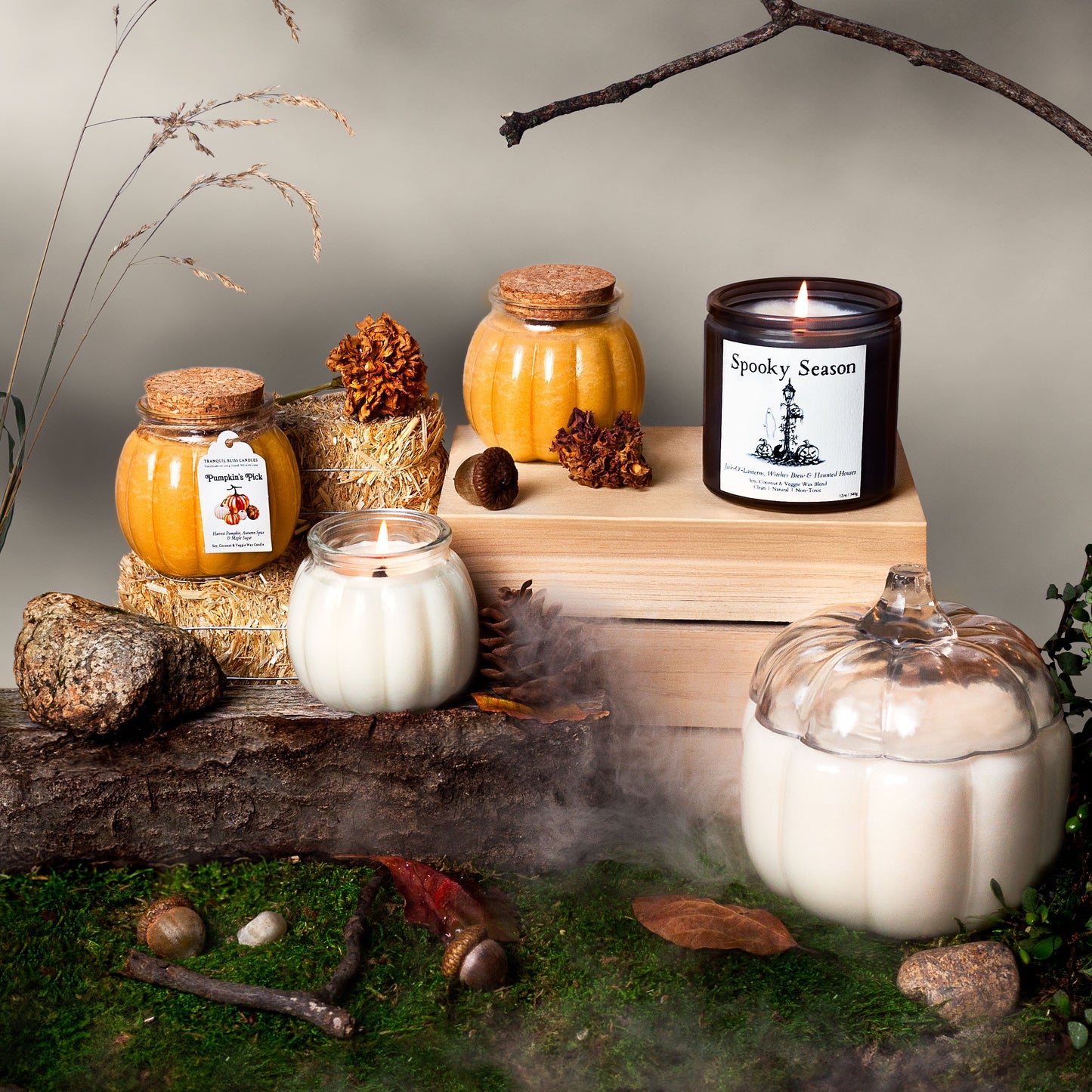 Spooky Season : Embrace the magic of fall with this spooky candle!